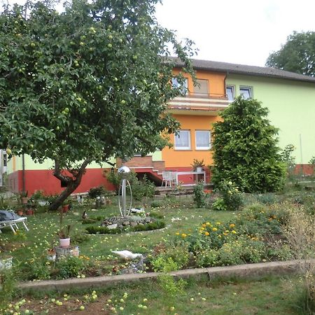 Gaestezimmer Vogelsberg Freiensteinau Eksteriør billede